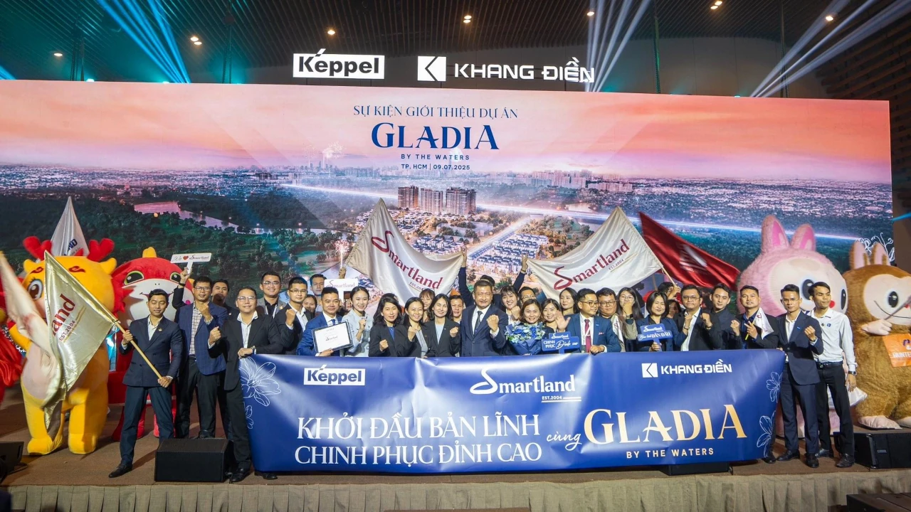 Gladia by the Waters