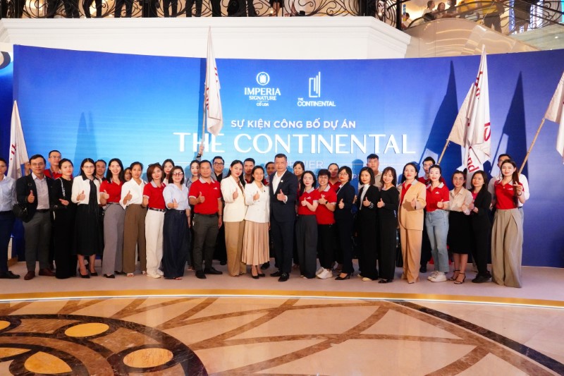 Đội ngũ Smartland tại sự kiện công bố dự án The Continental, Imperia Signature Cổ Loa