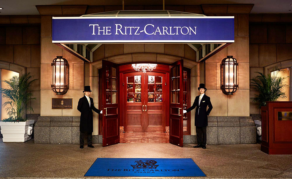 THE RITZ - CARLTON