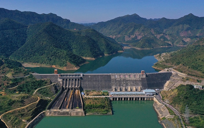 Nhà máy thủy điện Sơn La là dự án được thực hiện bởi Licogi - Công ty xây dựng lớn nhất Việt Nam