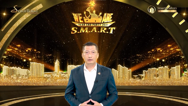 ông Đặng Quốc Việt, tổng giám đốc Smartland - SmartRealtors phát biểu & công bố chỉ tiêu 2022