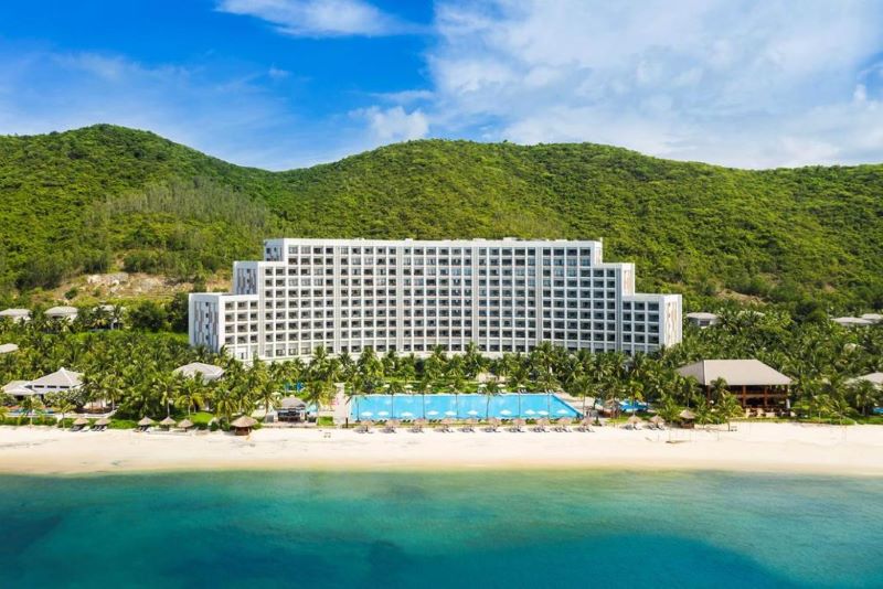 vinpearl-resort-spa-nha-trang-bay