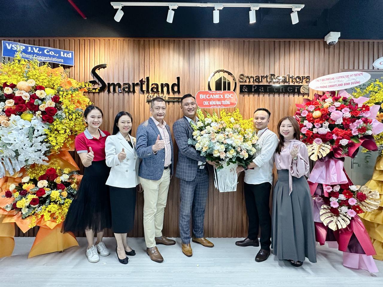 Smartland-khai-truong-van-phong-tại-binh-duong