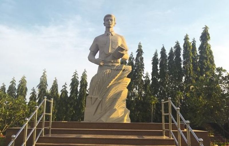 tuong-dai-cong-vien-nguyen-thai-binh