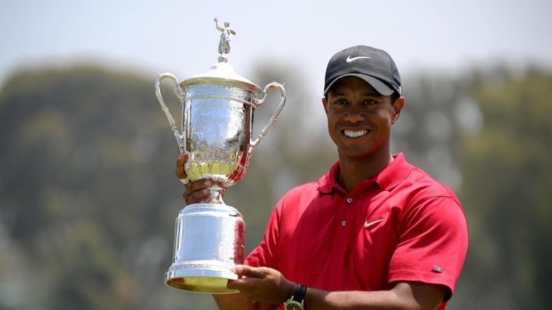 HUYỀN THOẠI GOLF TIGER WOODS VÀ CÚ BẮT TAY LỊCH SỬ VỚI VINHOMES GREEN PARADISE CẦN GIỜ